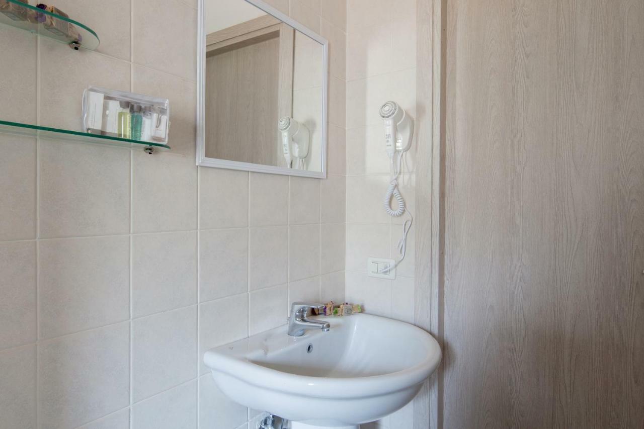 Blu Sea Rooms La Spezia Dış mekan fotoğraf